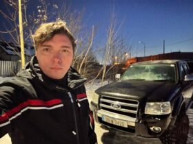 чоловік, авто, вулиця