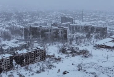 зруйноване місто