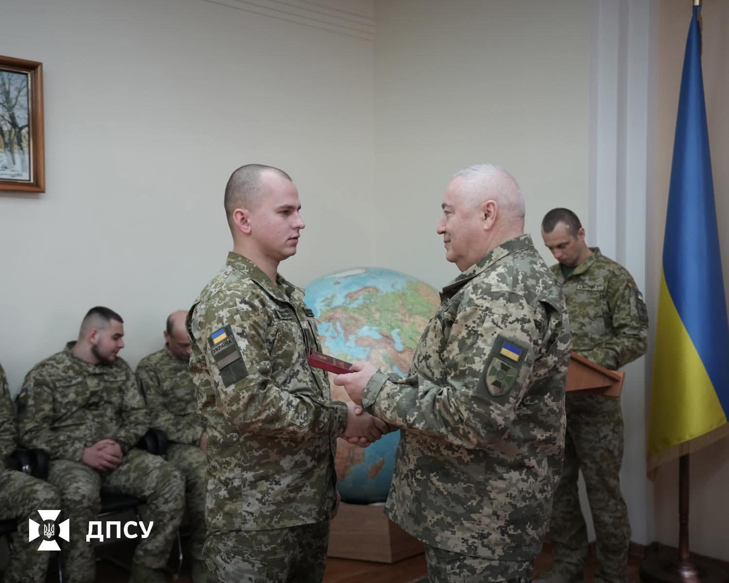 військові, подія