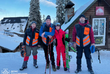 люди, будинки, сніг, дерева