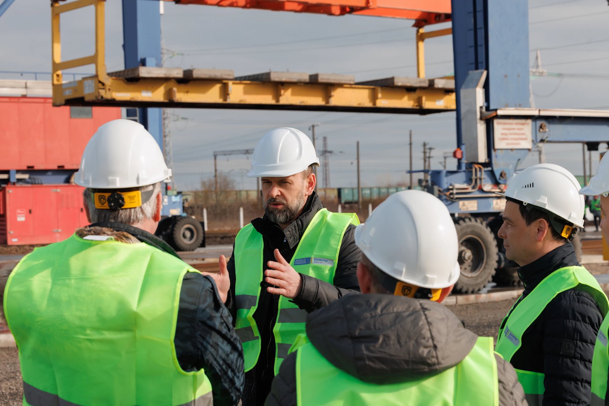 робітники, підприємство