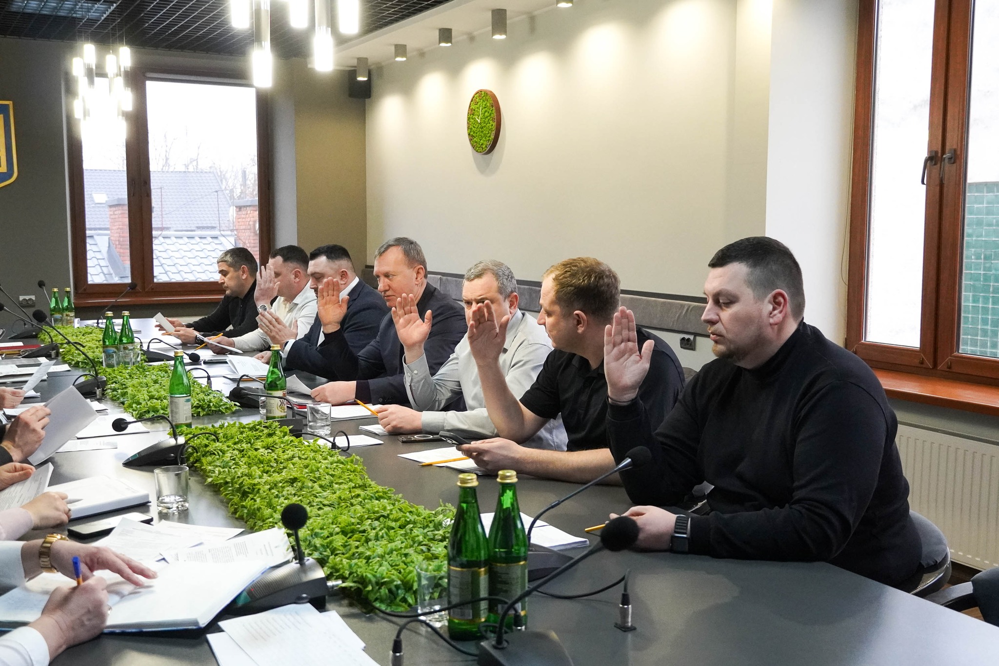 люди, кабінет, столи