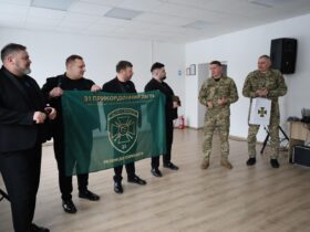 чоловіки, сцена, подія