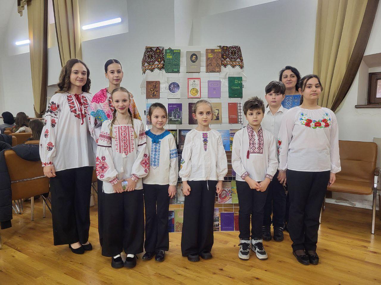 діти, сцена, подія