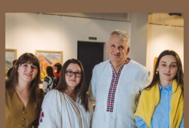 люди, кімната