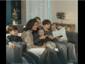 сім'я, кімната, диван