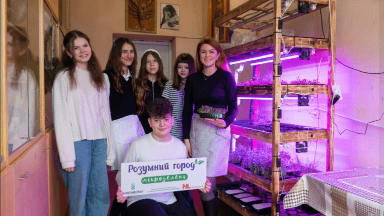 діти, полиці, кімната