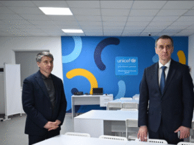 чоловіки, приміщення