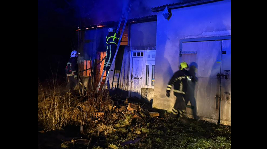 побудови, ніч, пожежники