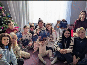 діти, кімната, вікно