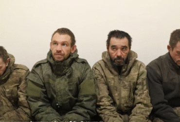 чоловіки, полонені