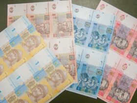 банкноти номіналом 1, 2, 5 і 10 грн