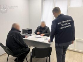 чоловіки, правоохоронці, кабінет