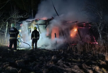 вогонь, дим, споруда, вогнеборці, ніч