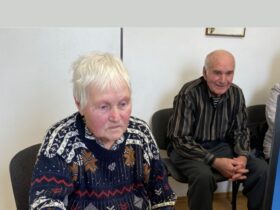 літні люди, кабінет