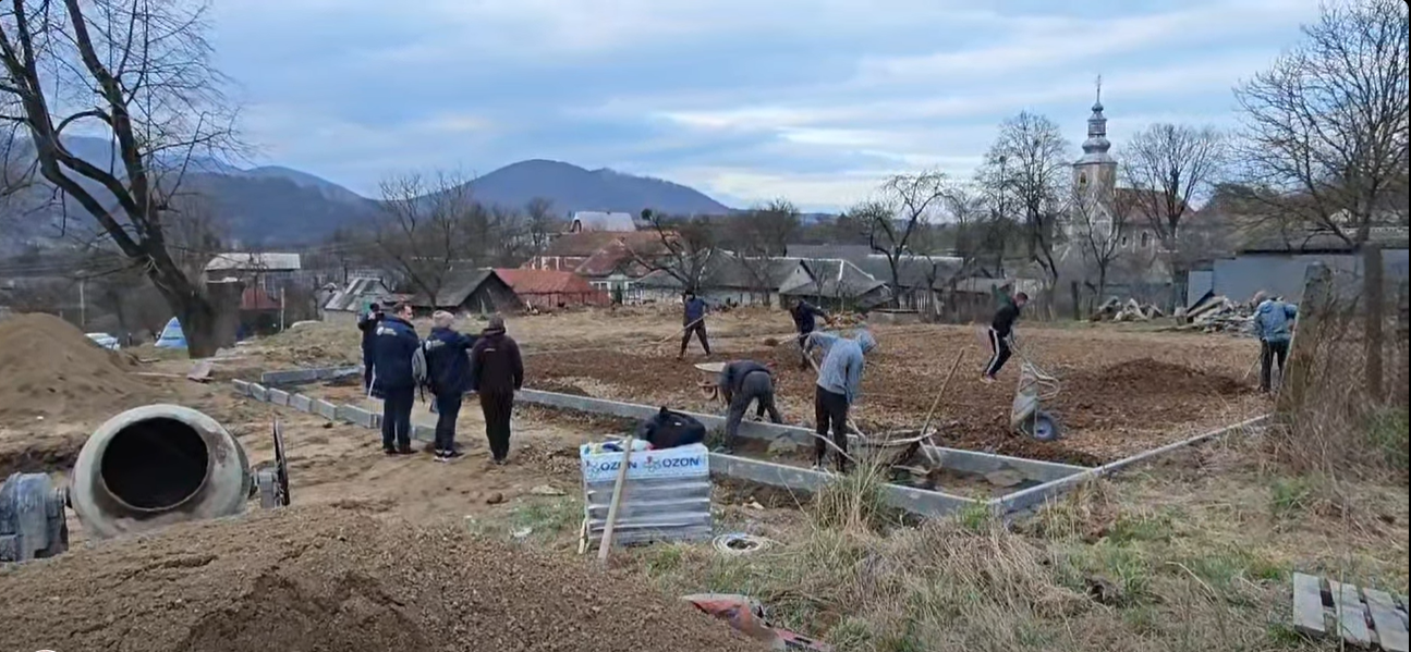 люди, вулиця, дія