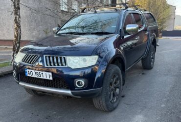 автомобіль