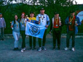 люди, нагороди, дерева, прапор