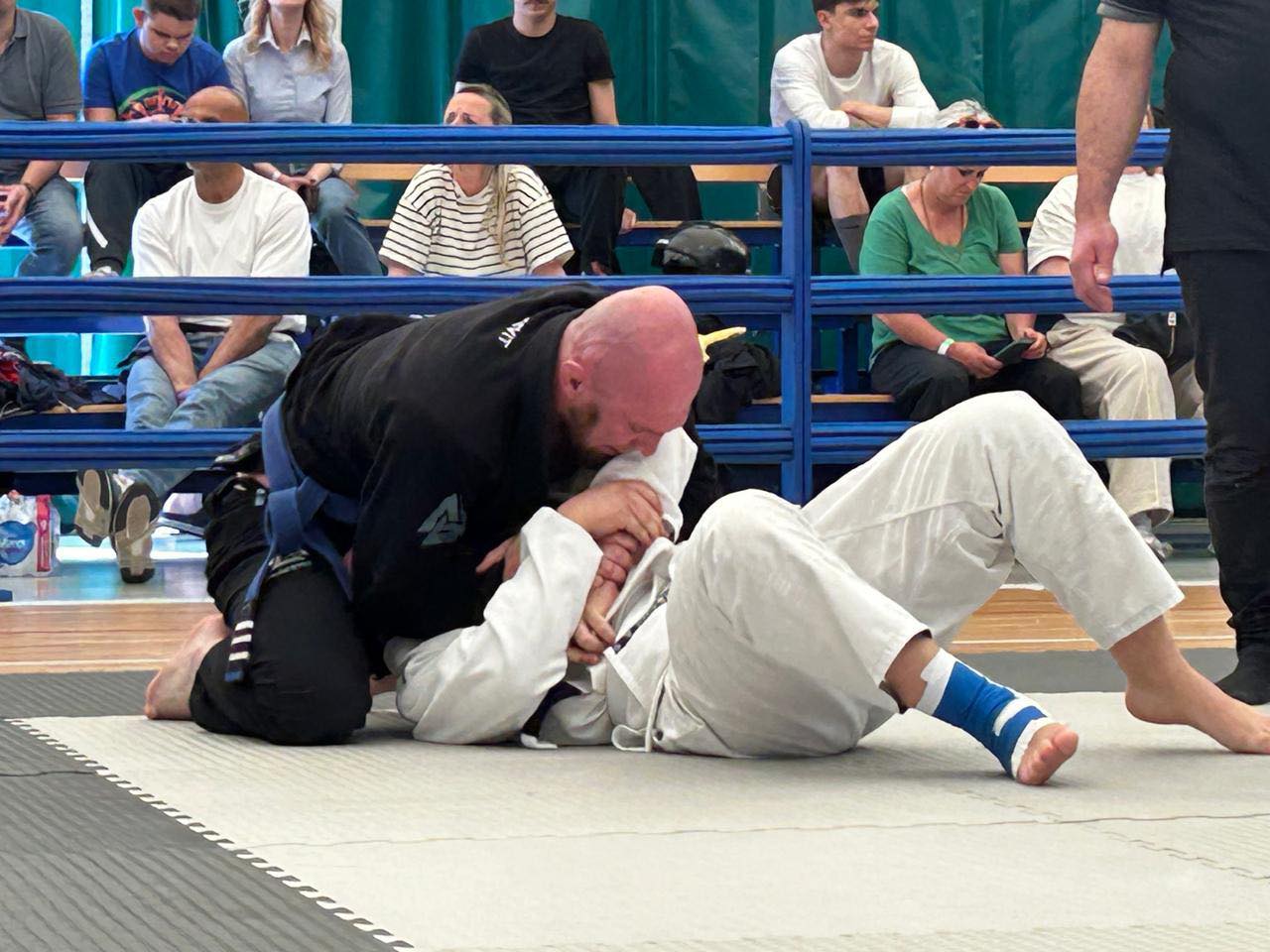 чоловіки, ринг, дія