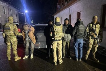 ніч, чоловіки, будинки, авто