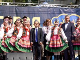 люди, сцена, подія