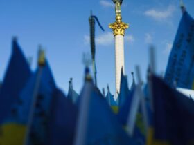 В Україні знову подовжили мобілізацію і воєнний стан: доки триватимуть