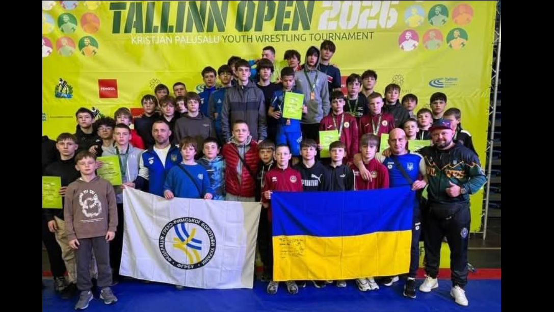 діти, прапори