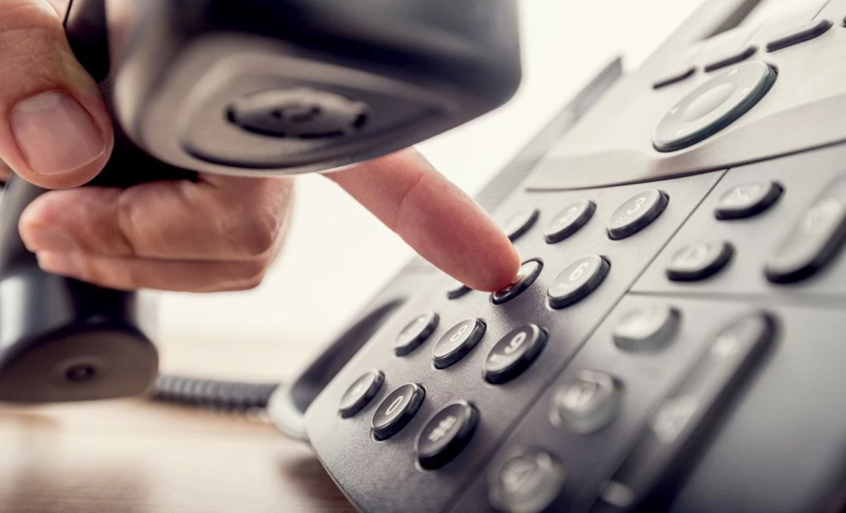 гаряча лінія