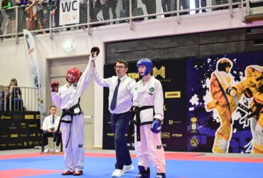 люди, зал, дія