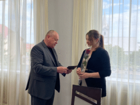 чоловік, жінка, приміщення, вікна
