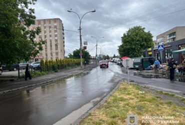 вулиця, дорога, автівка, будинки, дерева