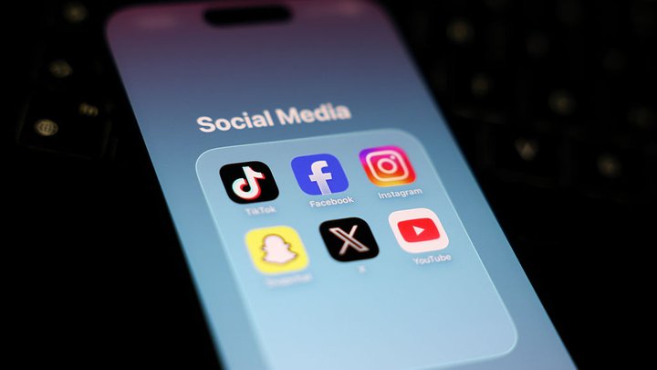 Instagram тестує нову "розумну" стрічку