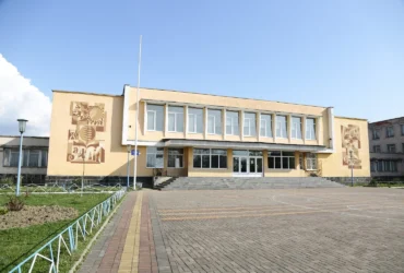 школа у хусті